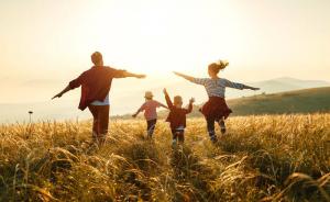 5 wunderbare Familientraditionen, die Ihre Familie stärker und freundlicher machen