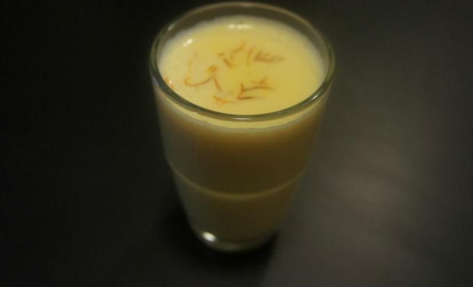 Goldene Milch - goldene Milch