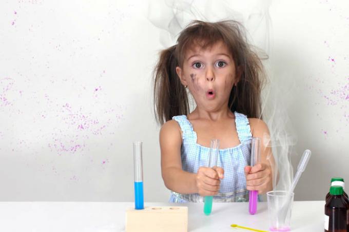 Sie werden schockiert sein: 3 aufregende Experimente für Kinder
