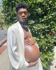 Rapper Lil Nas X hat ein schwangeres Fotoshooting arrangiert