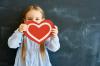 Wettbewerbe und Spiele für Kinder zum Valentinstag in der Schule: 5 lustige Ideen