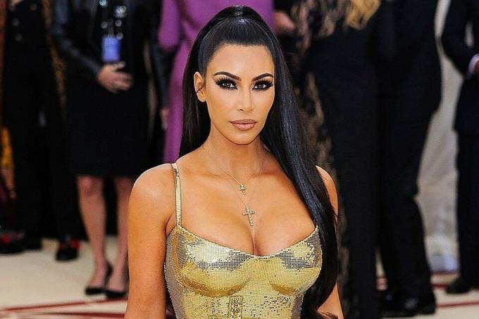 Kim Kardashian ist nicht nicht vorhandene Allergien bedeckt auf Gluten, aber nur nicht essen viele Rollen.