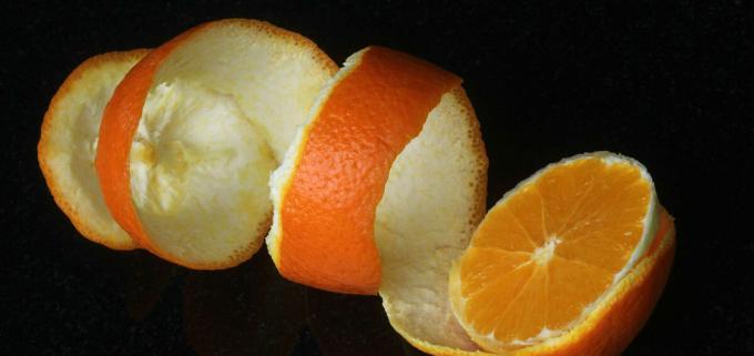 Orangenschalen - Orangenschale