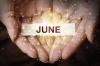 Spiegel Datum Juni: wie man einen Wunsch machen 06.06 genau erfüllt